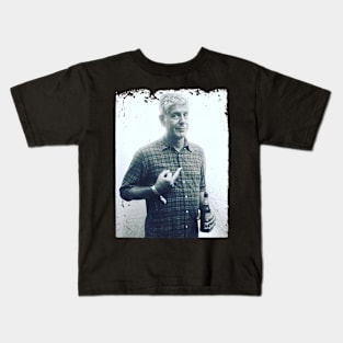 Feeding the Soul – Inspired by Anthony Bourdain Kids T-Shirt